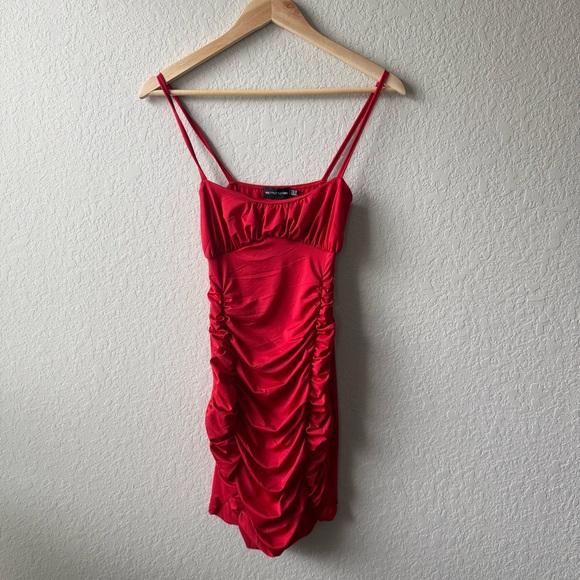 PrettyLittleThing Dresses & Skirts - PrettyLittleThing Red Ruched‎ Mini Dress